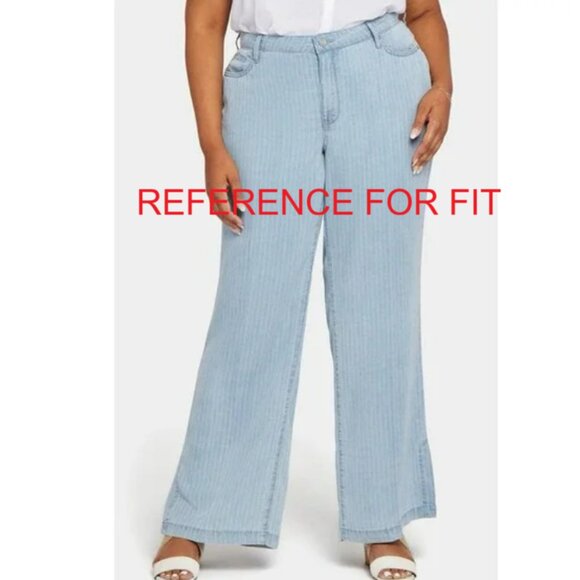 NWT Plus Size Teresa Wide Leg Ankle Jean w/ Plackets - Lightweight Rinse - 24W - Picture 4 of 15